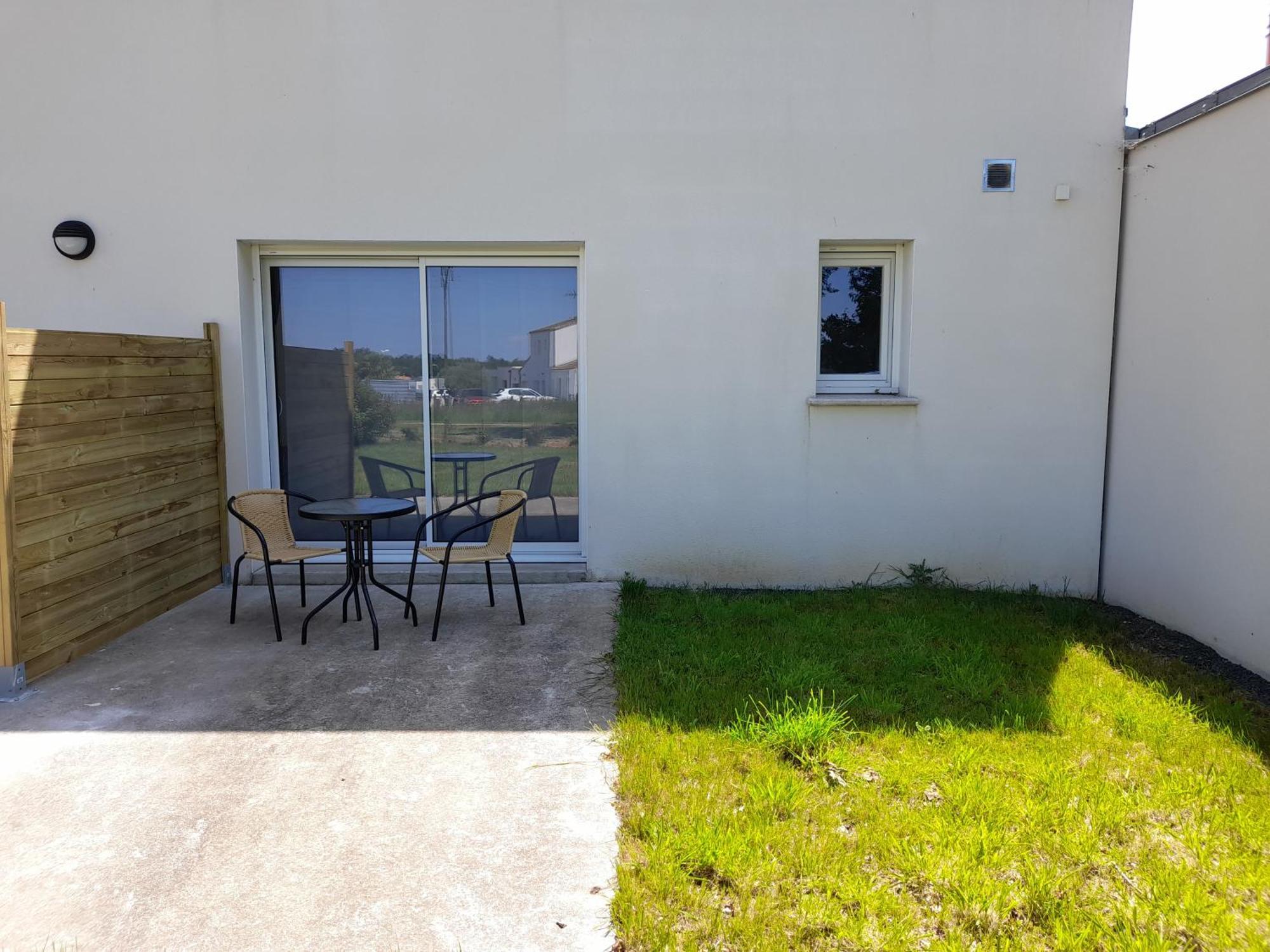 Studio Lumineux Avec Terrasse La Roche-sur-Yon Exteriér fotografie